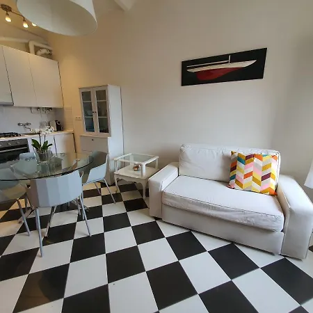 Mazzini Chiosco Vicino A Portofino * Rapallo