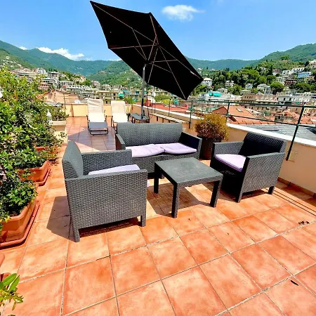 Mazzini Chiosco Vicino A Portofino