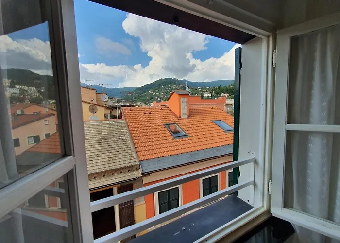 Mazzini Chiosco Vicino A Portofino *