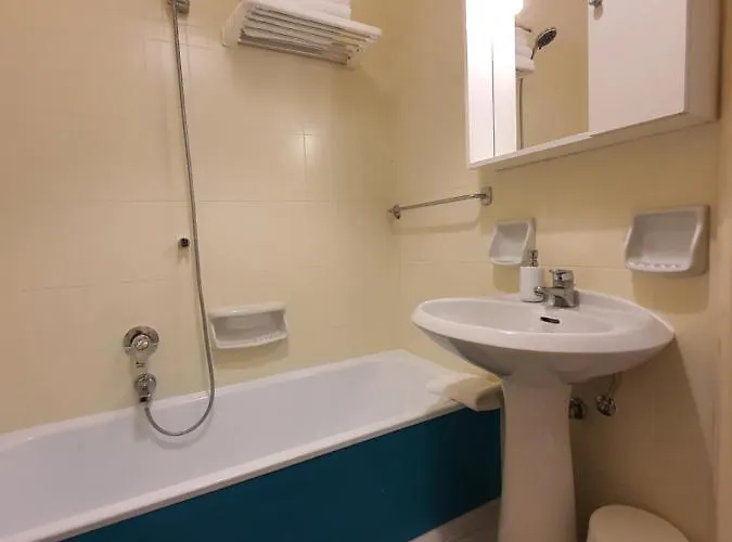 Mazzini Chiosco Vicino A Portofino