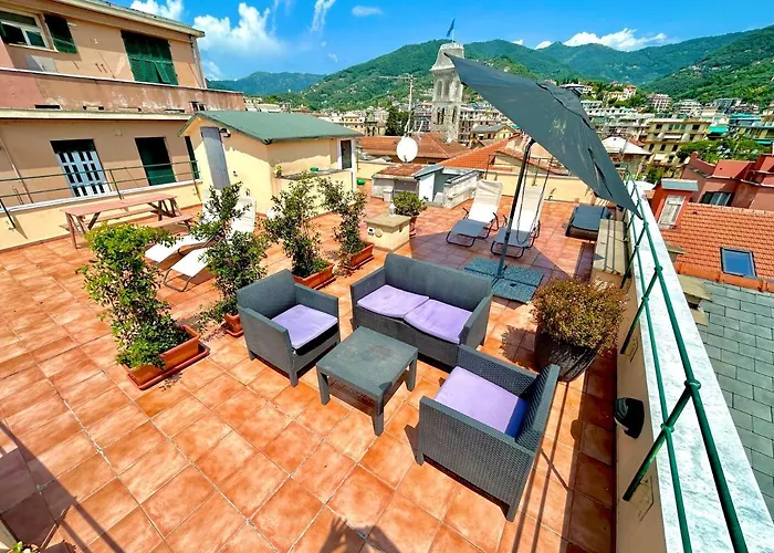 Mazzini Chiosco Vicino A Portofino